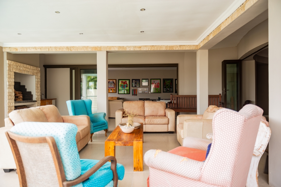 9 Bedroom Property for Sale in Nahoon Beach Eastern Cape